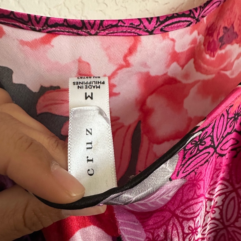 Vintage Cruz Natori Pink floral midi dress with adjustable straps satin material - Picture 3 of 6
